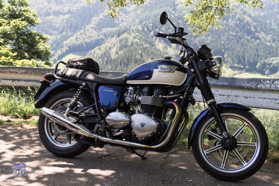 Bonnie SE 2012