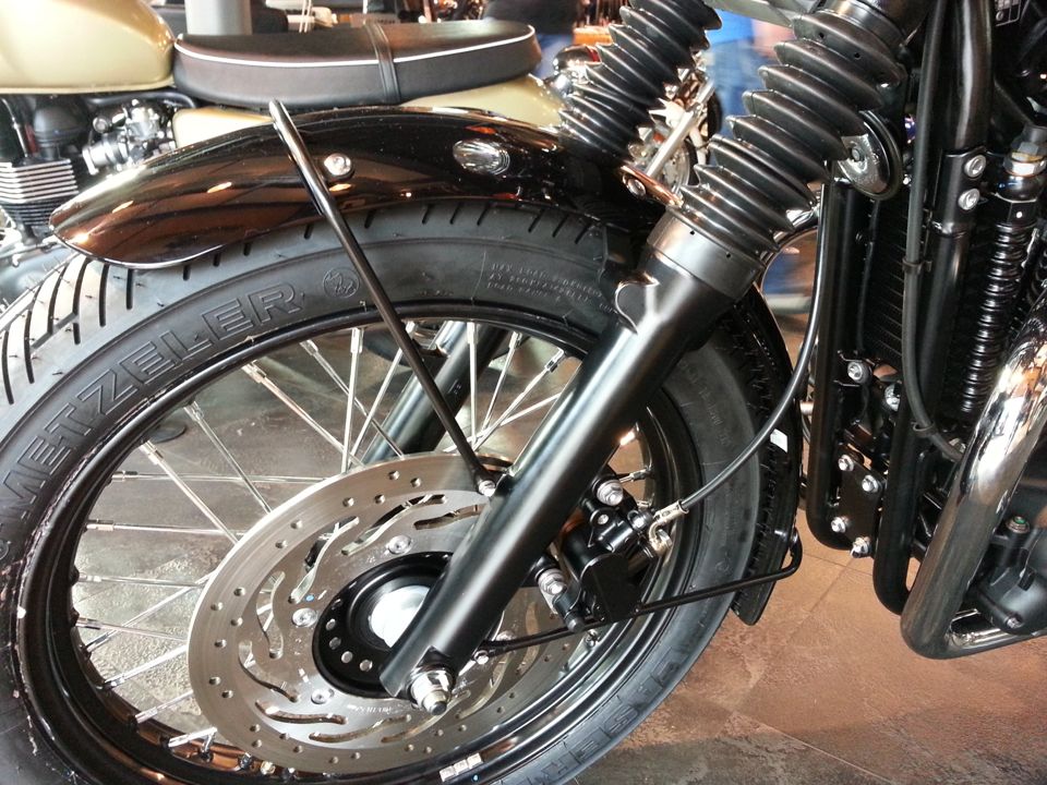 T100 black_2014