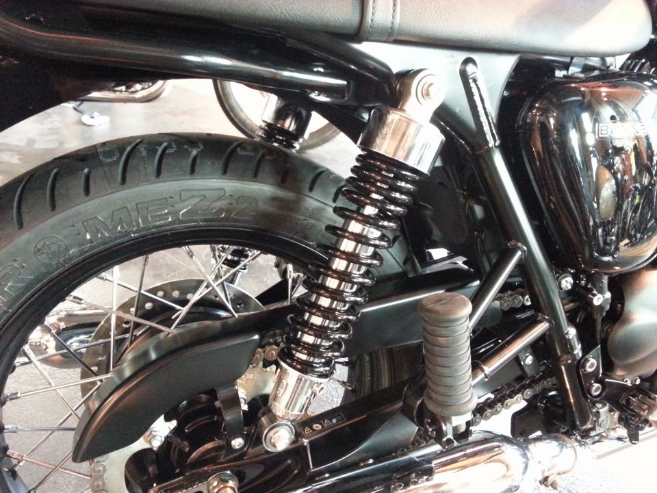 T100 black_2014