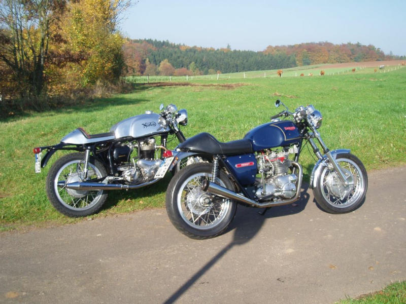 Manxman's Norton + Uwe's Trident